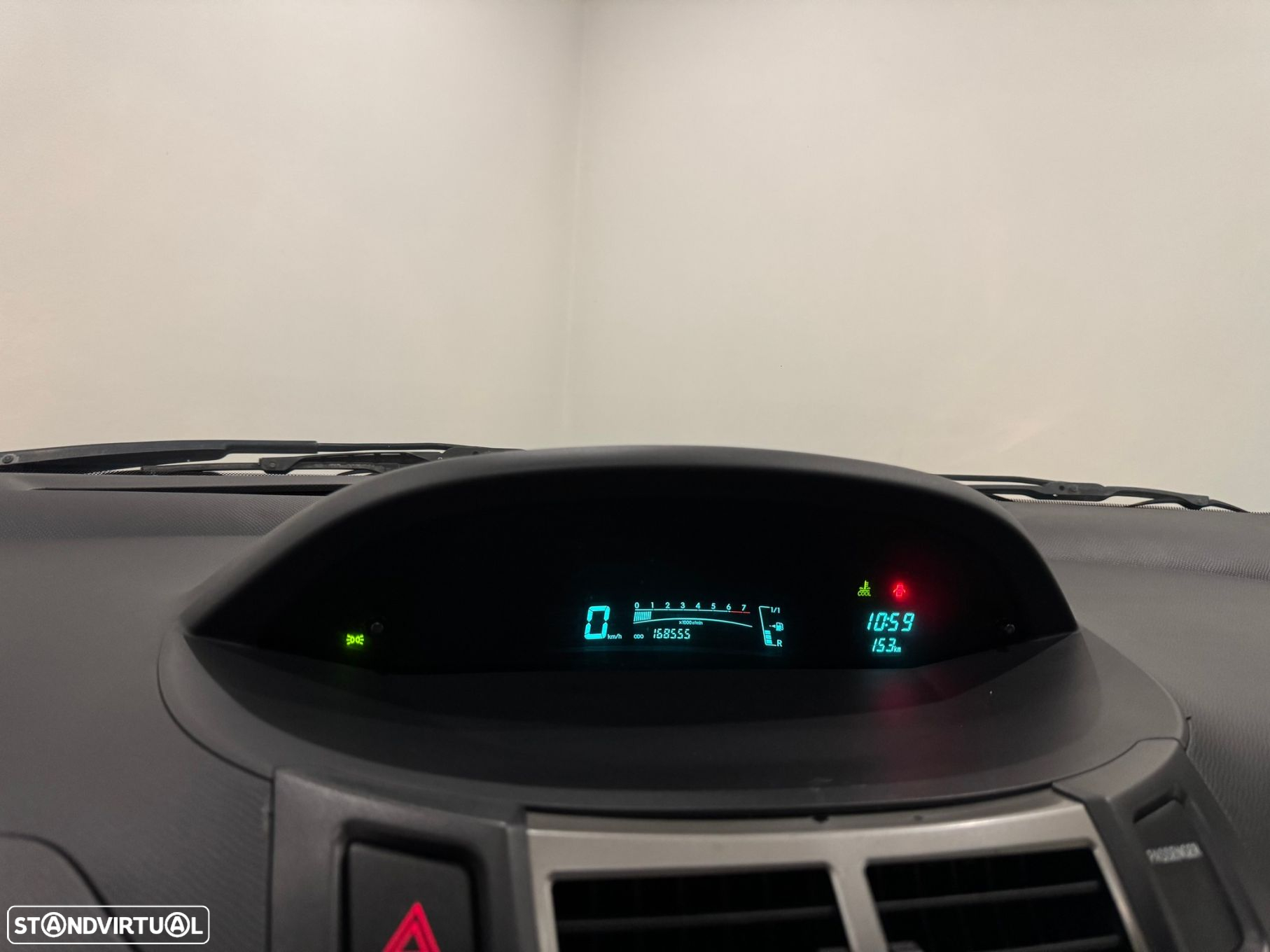 Toyota Yaris 1.33 VVT-i Comfort+AC - 30