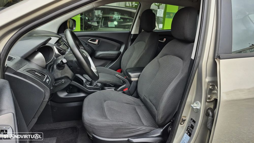Hyundai ix35 2.0 CRDi E-VGT Classic - 11