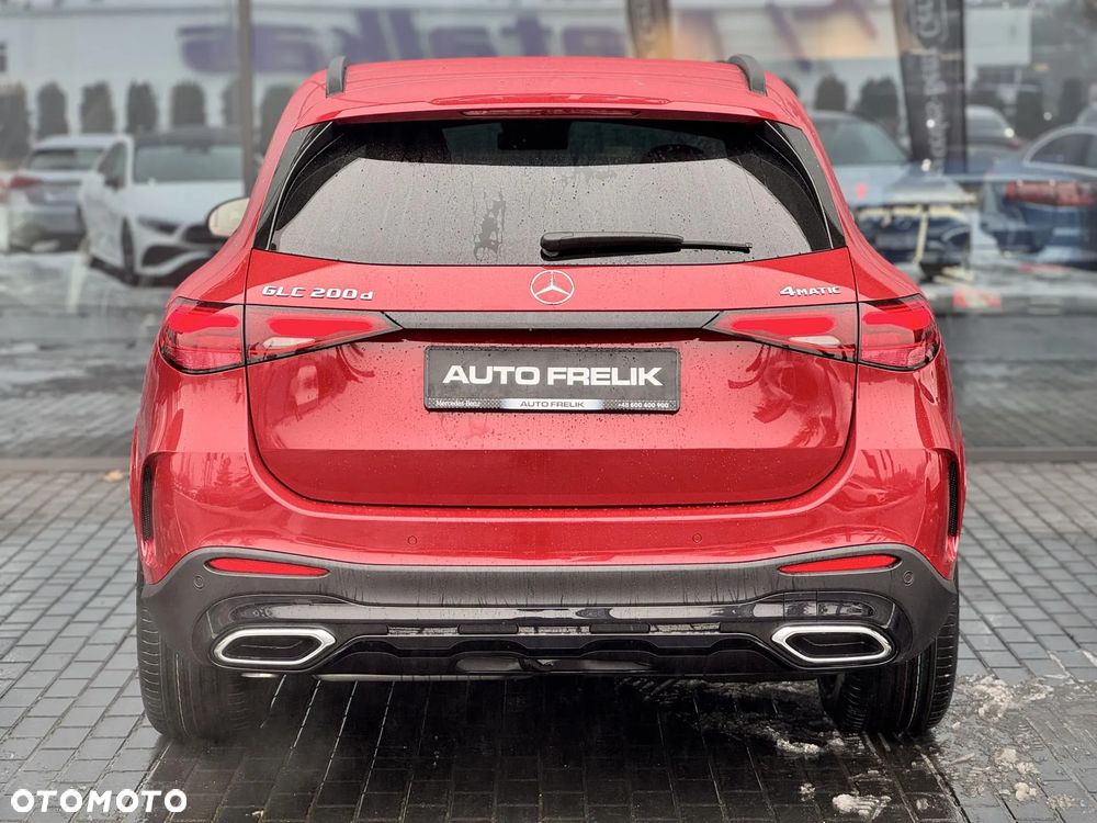 Mercedes-Benz GLC 200 d 4Matic 9G-TRONIC AMG Line Advanced - 11