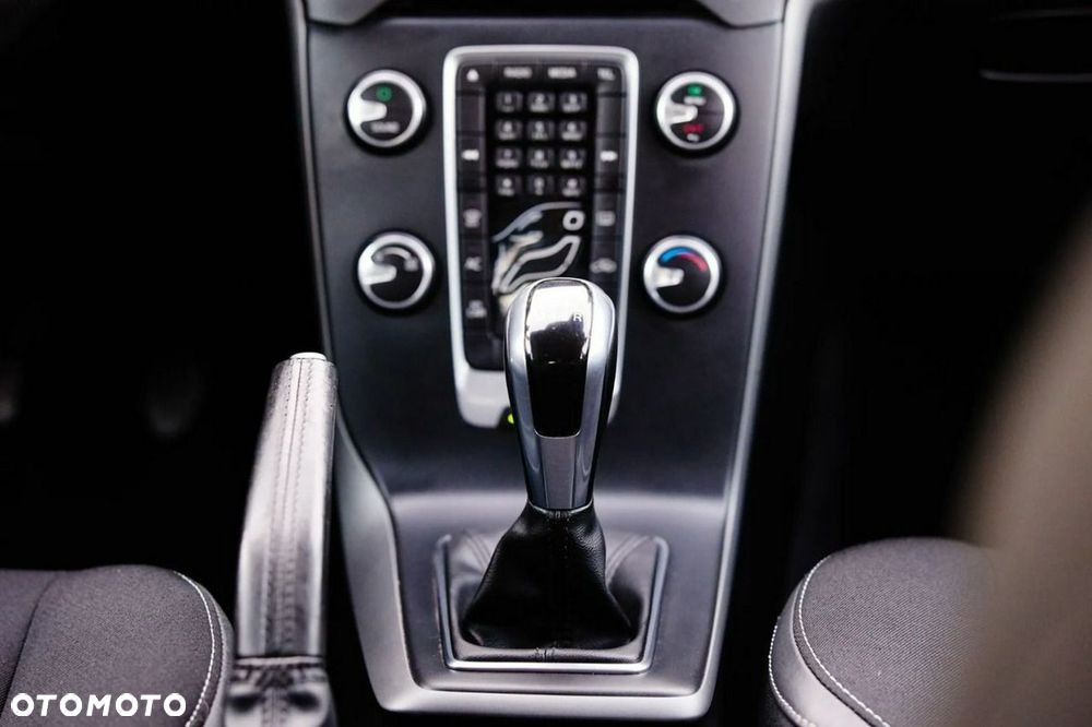 Volvo V40 D2 Kinetic - 18