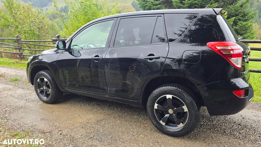 Toyota RAV4 2.2 D-4D 4WD Luxury - 6