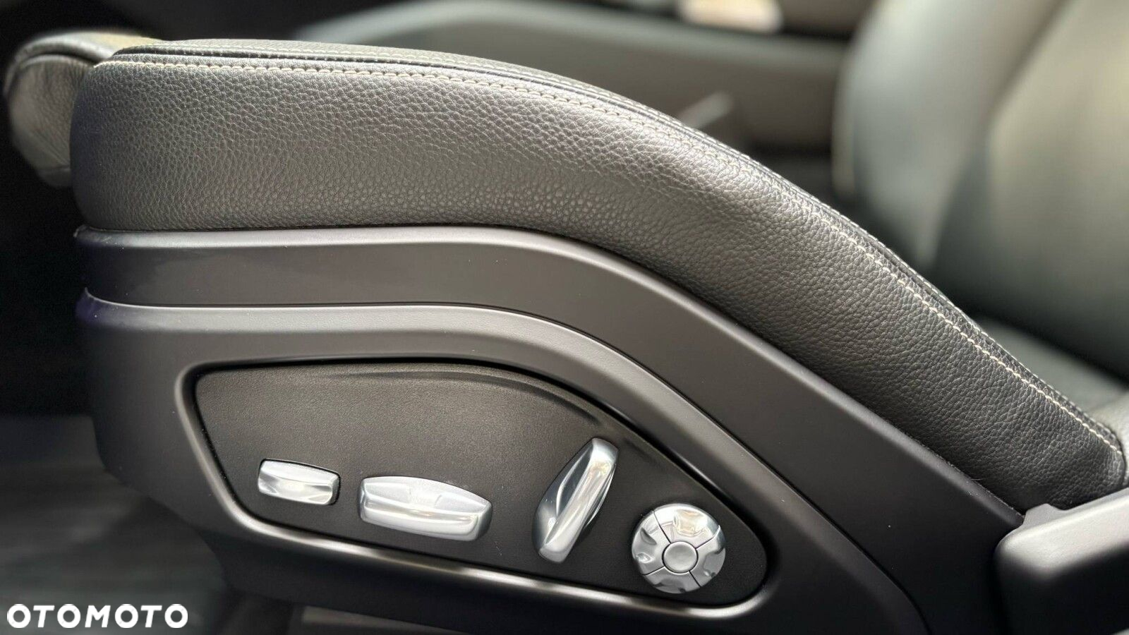 Porsche Panamera - 26