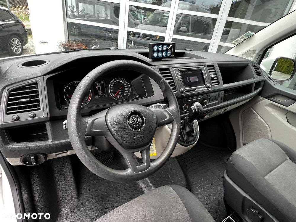 Volkswagen Transporter Caravelle DSG Lang Highline - 11