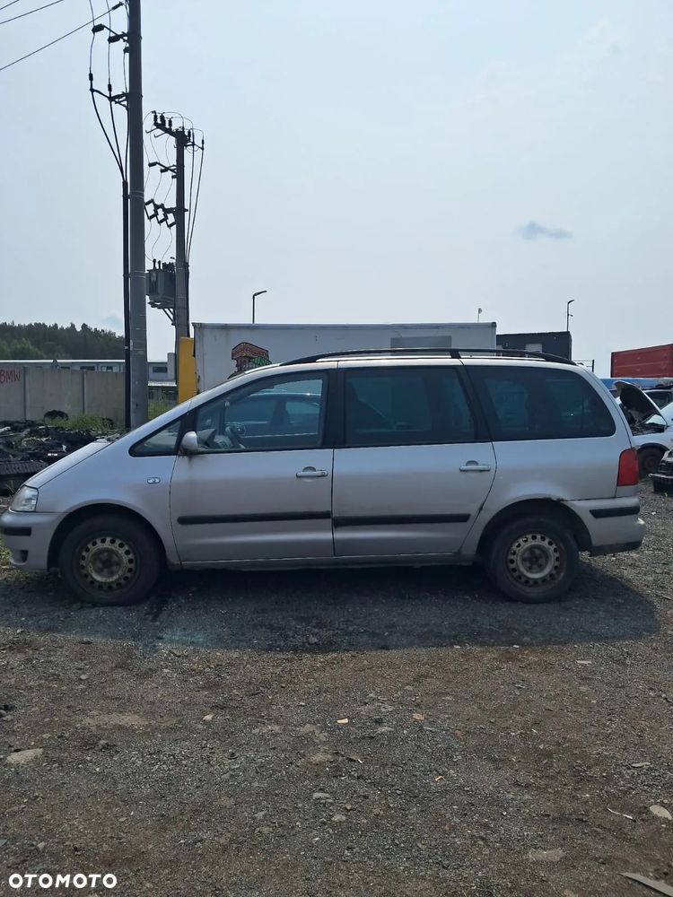 DAWCA CZĘŚCI VW SHARAN I LIFT 2004 1.9 TDI (ASZ) KOD LAK: LB7Z - 6