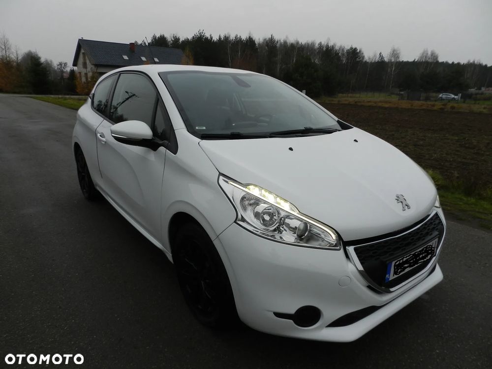 Peugeot 208 1.2 PureTech Active - 16