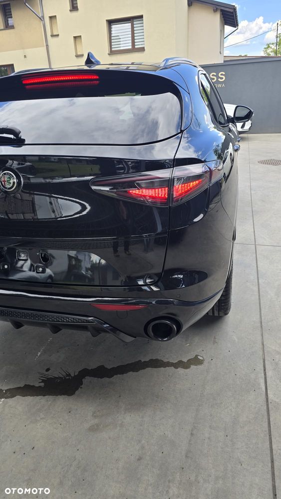 Alfa Romeo Stelvio 2.0 Turbo Veloce Q4 - 13
