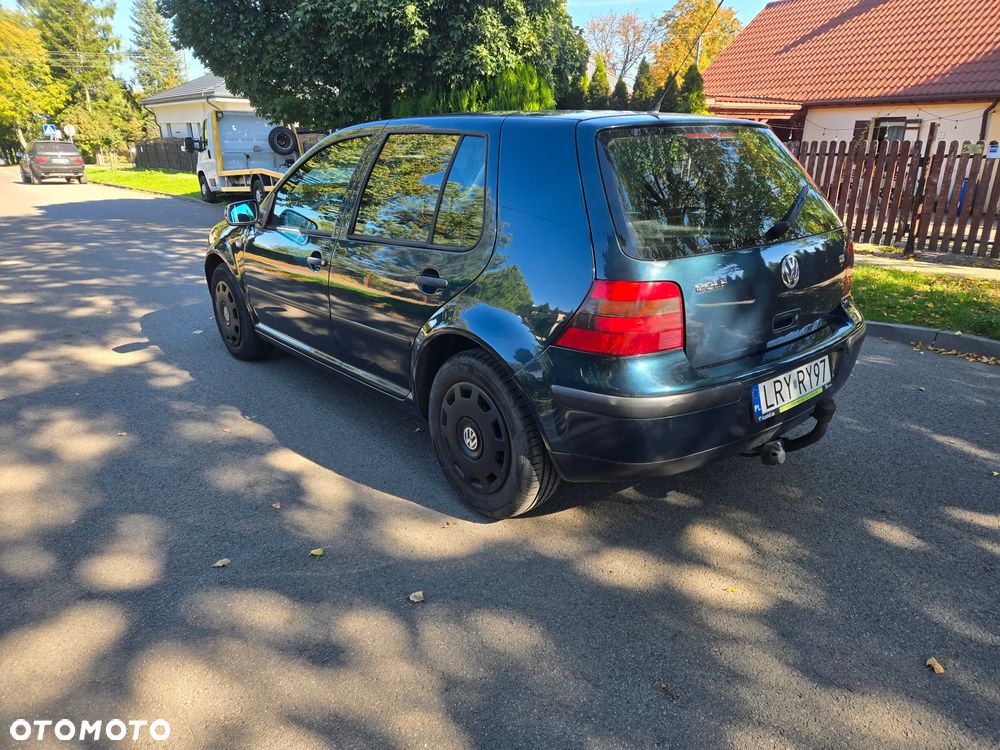 Volkswagen Golf 2001 photo 5