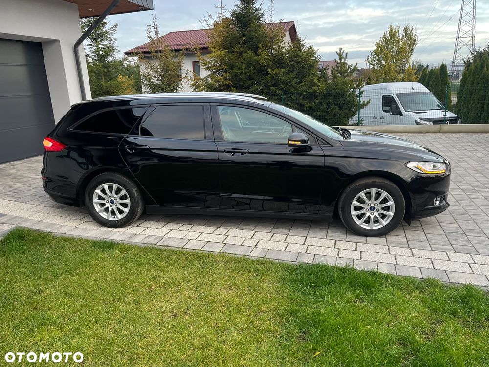 Ford Mondeo Turnier 2.0 TDCi Start-Stopp PowerShift-Aut Titanium - 34