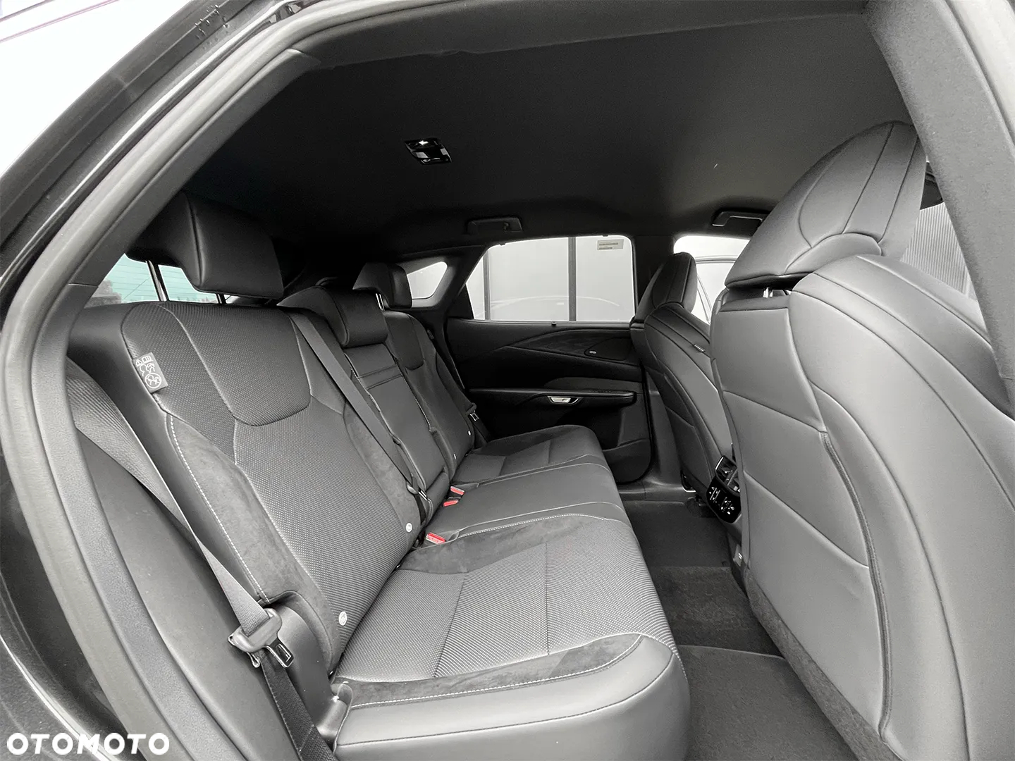 Lexus RX 500h F Sport - 6