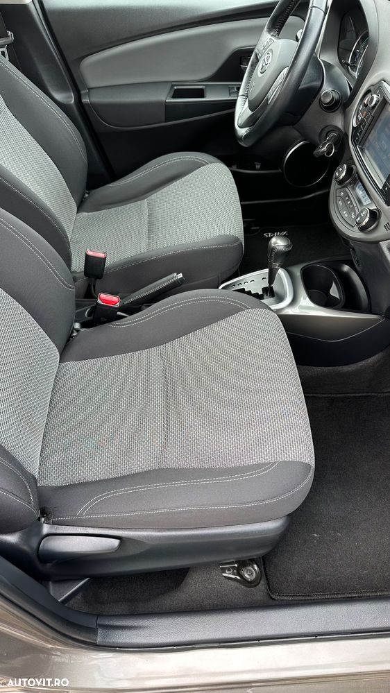 Toyota Yaris - 8