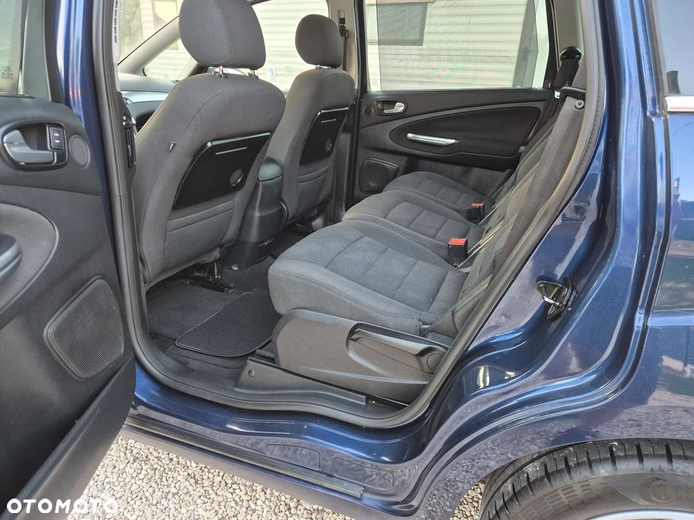 Ford S-Max 2.0 TDCi DPF Titanium X - 13