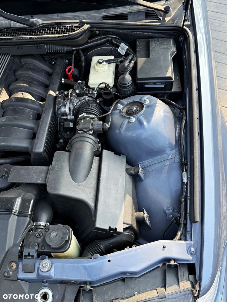 BMW Seria 3 - 32