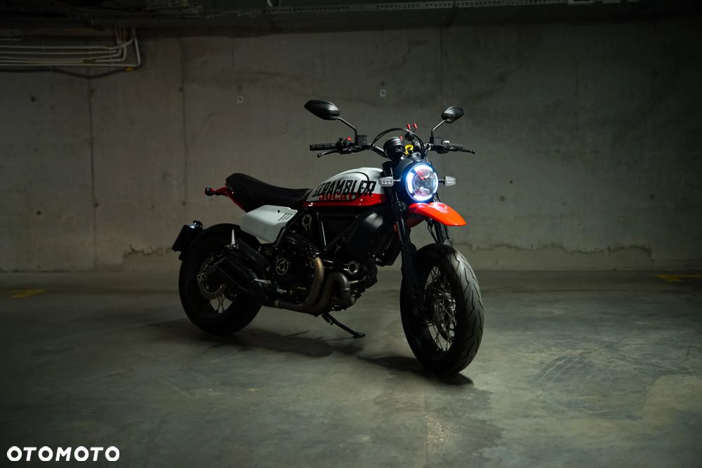 Ducati Scrambler - 24