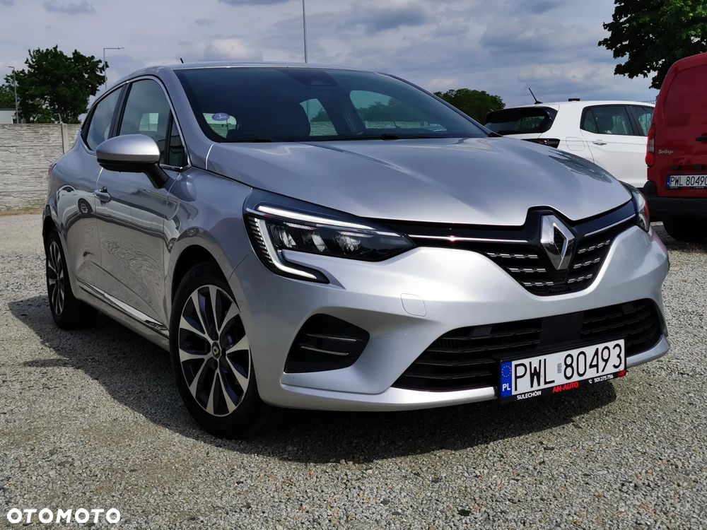Renault Clio - 22