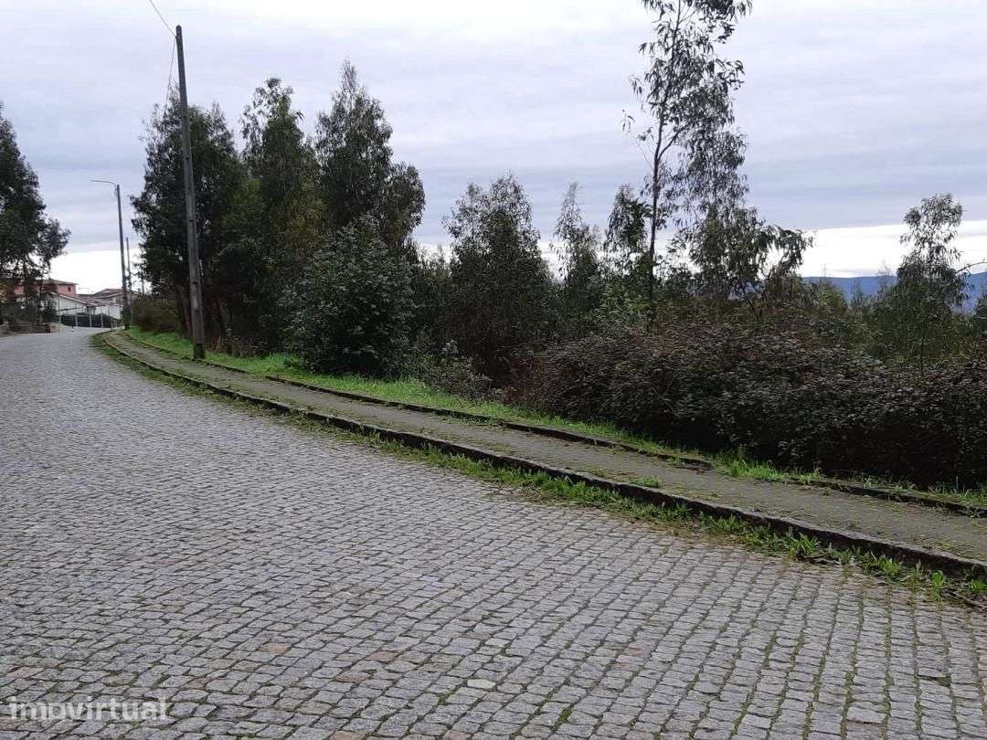 Terreno em Rio de Moinhos Penafiel - Grande imagem: 3/6