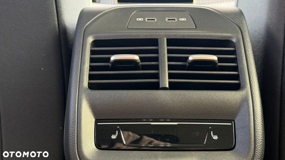 Skoda Superb 2.0 TDI SCR Drive DSG - 18