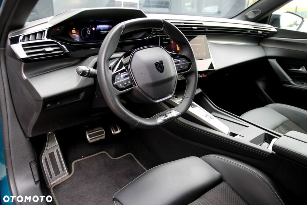 Peugeot 308 1.2 PureTech GT S&S EAT8 - 4