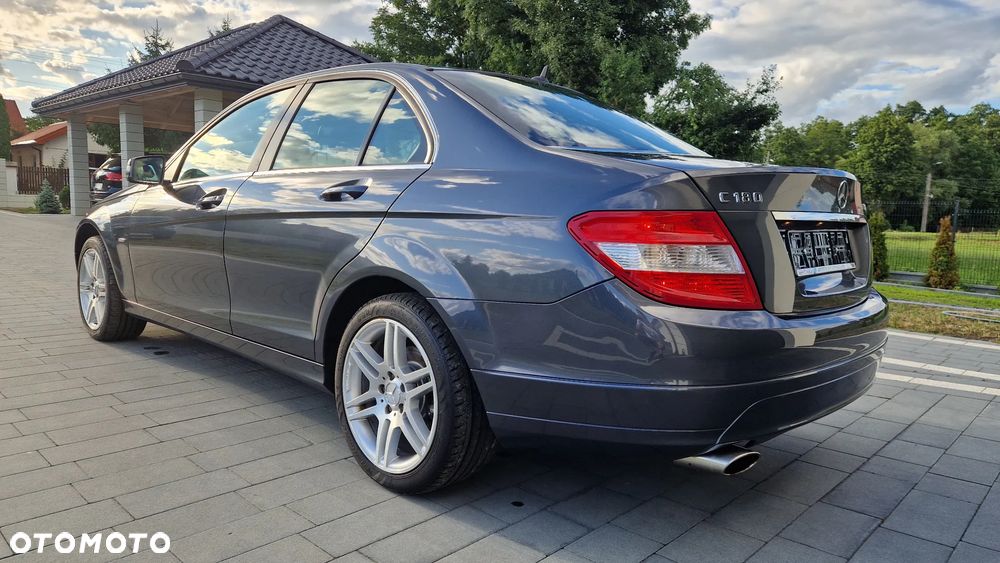 Mercedes-Benz Klasa C 180 Kompressor Automatik BlueEFFICIENCY - 5