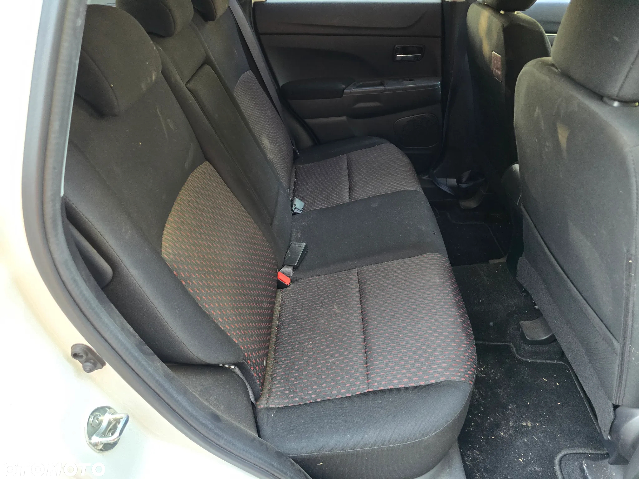 Mitsubishi ASX 1.6 ClearTec 2WD Diamant Edition+ - 20