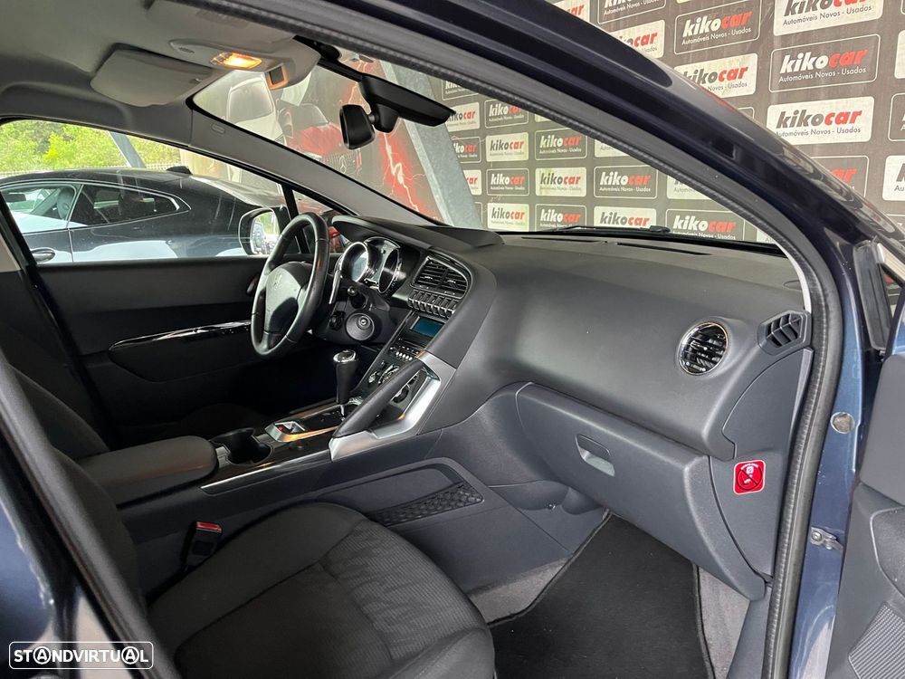 Peugeot 3008 1.6 e-HDi Allure CMP6 - 47