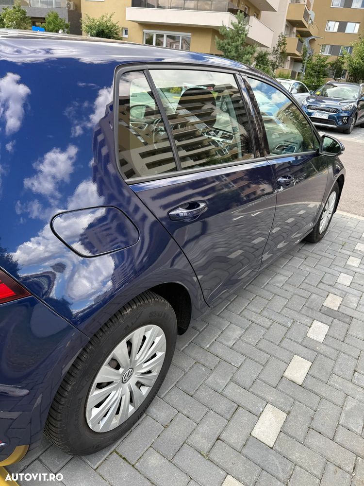 Volkswagen Golf - 19
