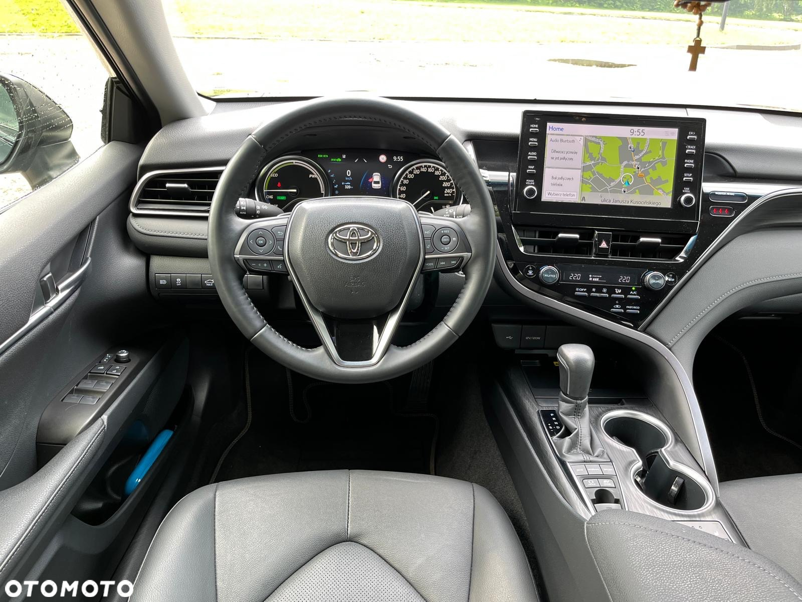 Toyota Camry 2.5 Hybrid Executive CVT - 15