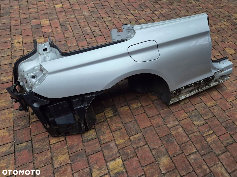 blotnik prawy tyl bmw f12 cabrio - 1