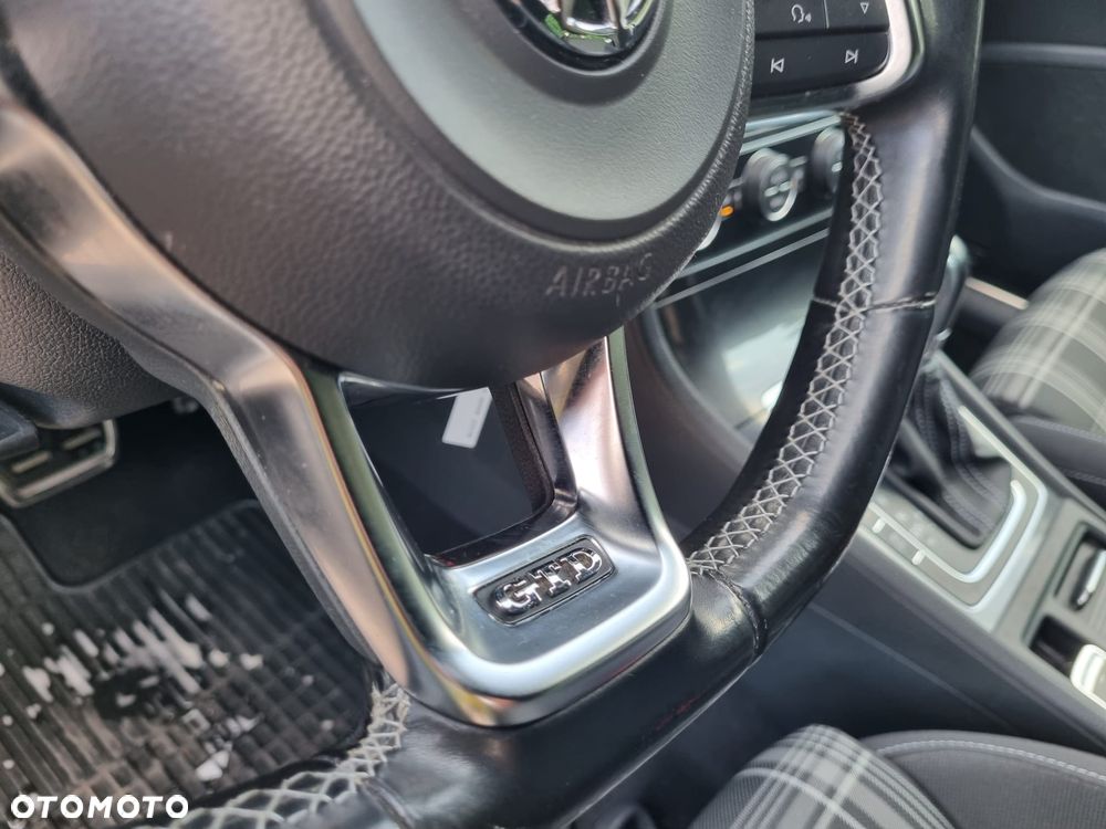 Volkswagen Golf Variant GTD BlueMotion Technology DSG - 26