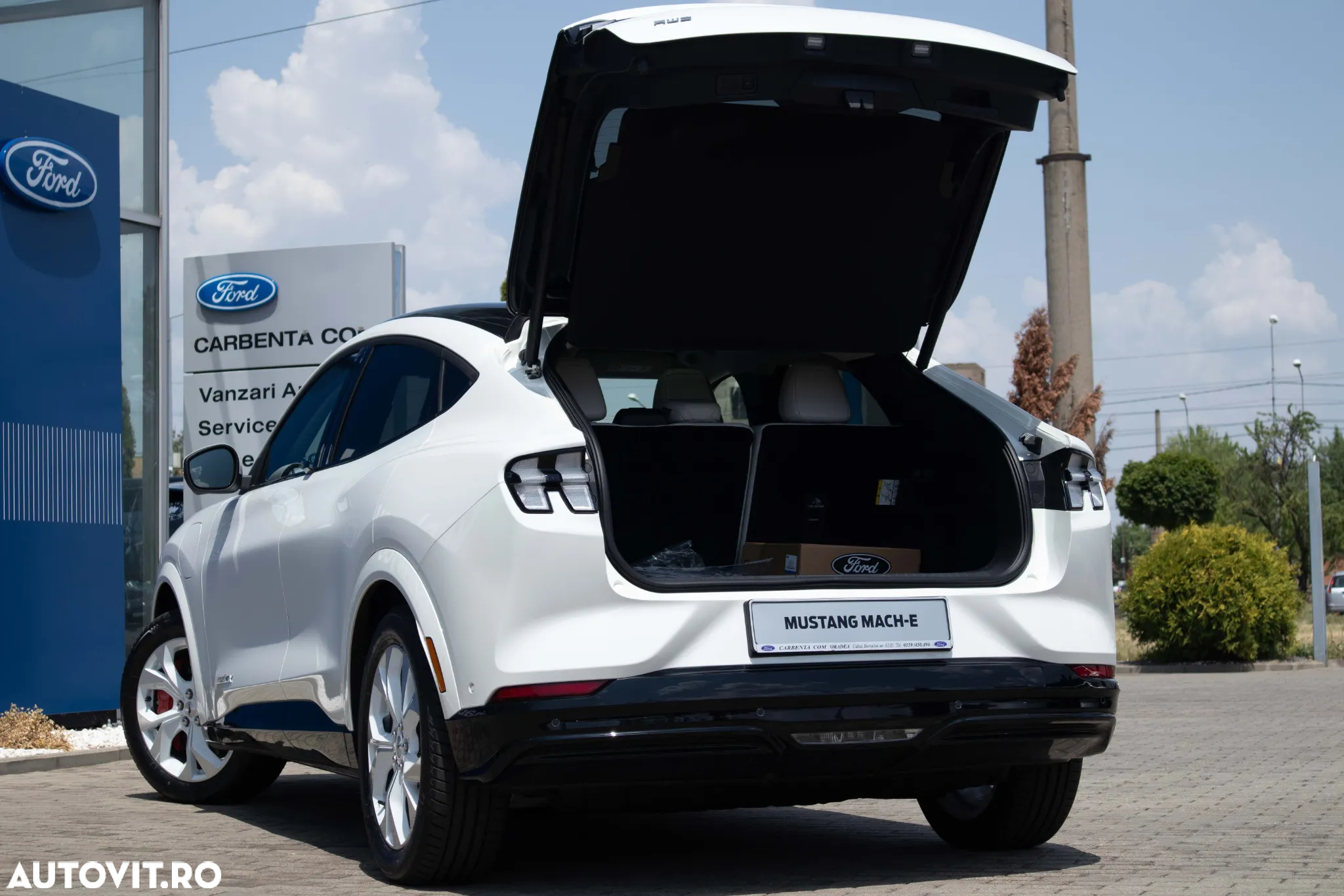 Ford Mustang Mach-E AWD Extended Range 258 kW Premium - 13