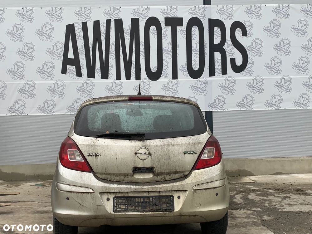OPEL CORSA D 2009 *SAMOCHÓD NA CZĘŚCI* 2556 MASKA LAMPA DRZWI LUSTERKO ZDERZAK GRILL BŁOTNIK KLAPA BELKA PRAWE LEWE PRZÓD TYŁ - 2