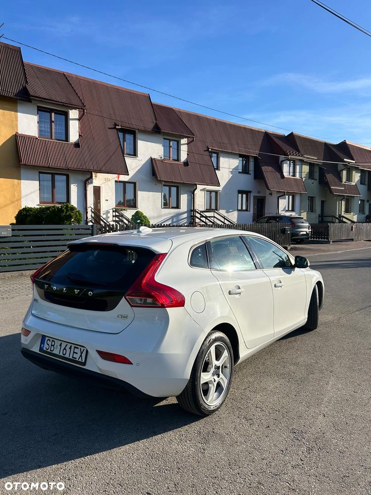 Volvo V40 D2 Kinetic - 9