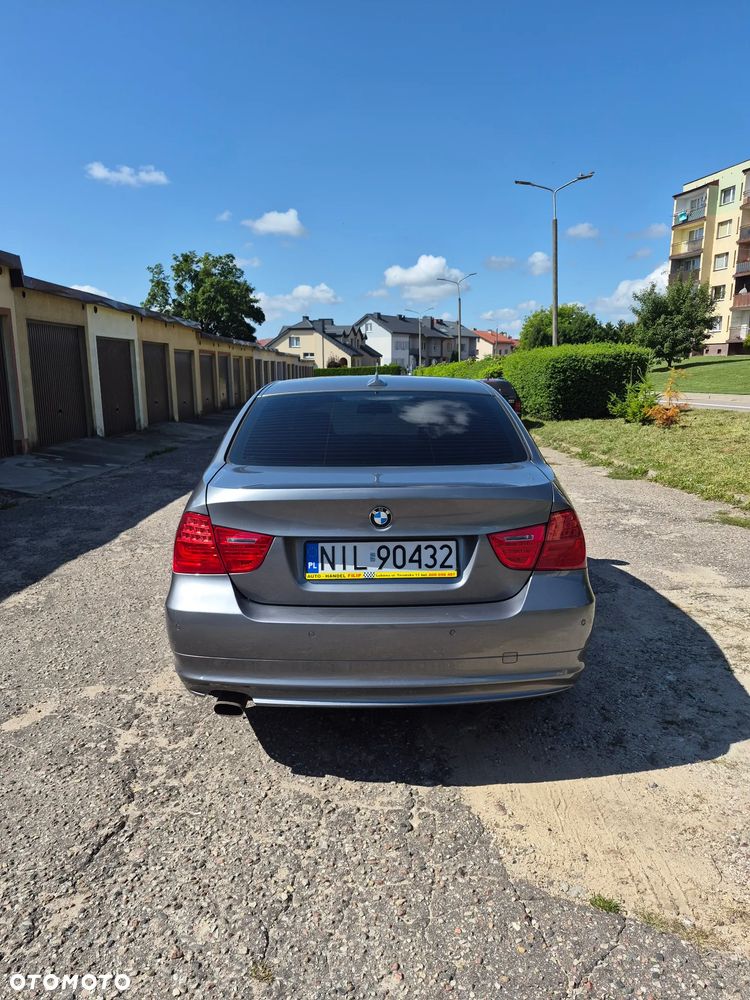 BMW Seria 3 - 10