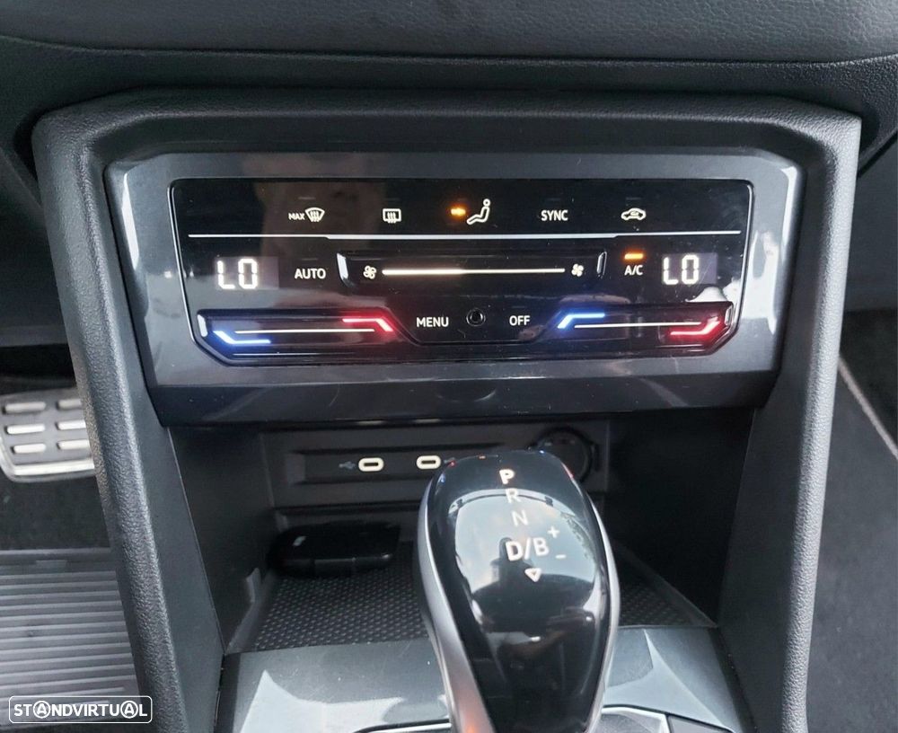 VW Tiguan 1.4 TSI eHybrid R-Line DSG - 42