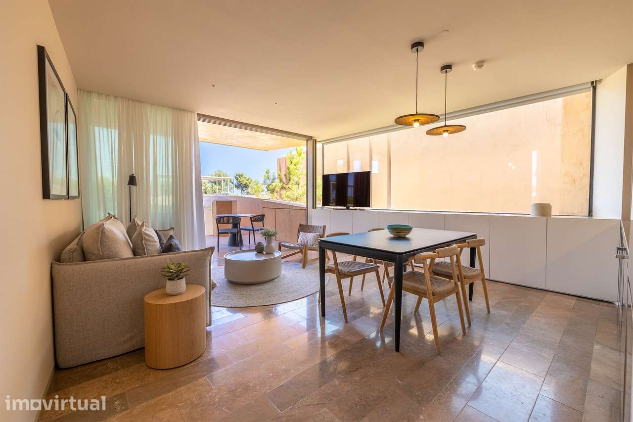 LUXUOSO APARTAMENTO T1+1 COM ALTO POTENCIAL DE RENTABILIZAÇÃO EM PALMA - Grande imagem: 4/36