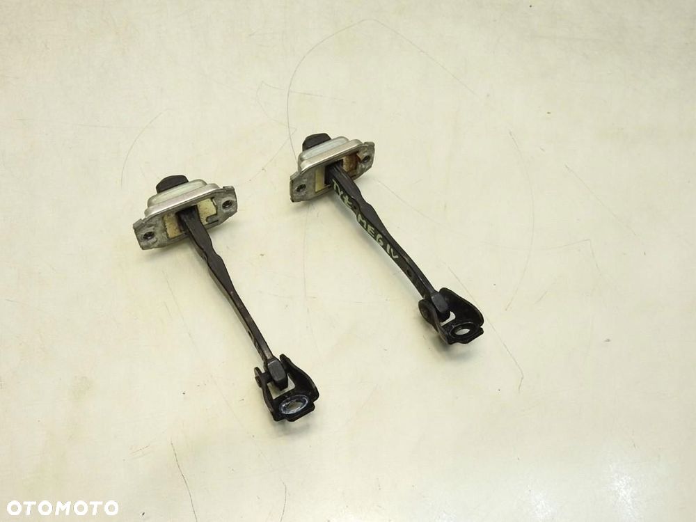 OGRANICZNIK DRZWI TYŁ RENAULT MEGANE IV HB - 2