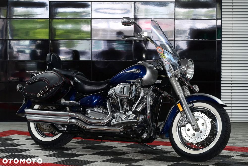 Yamaha Road Star - 2