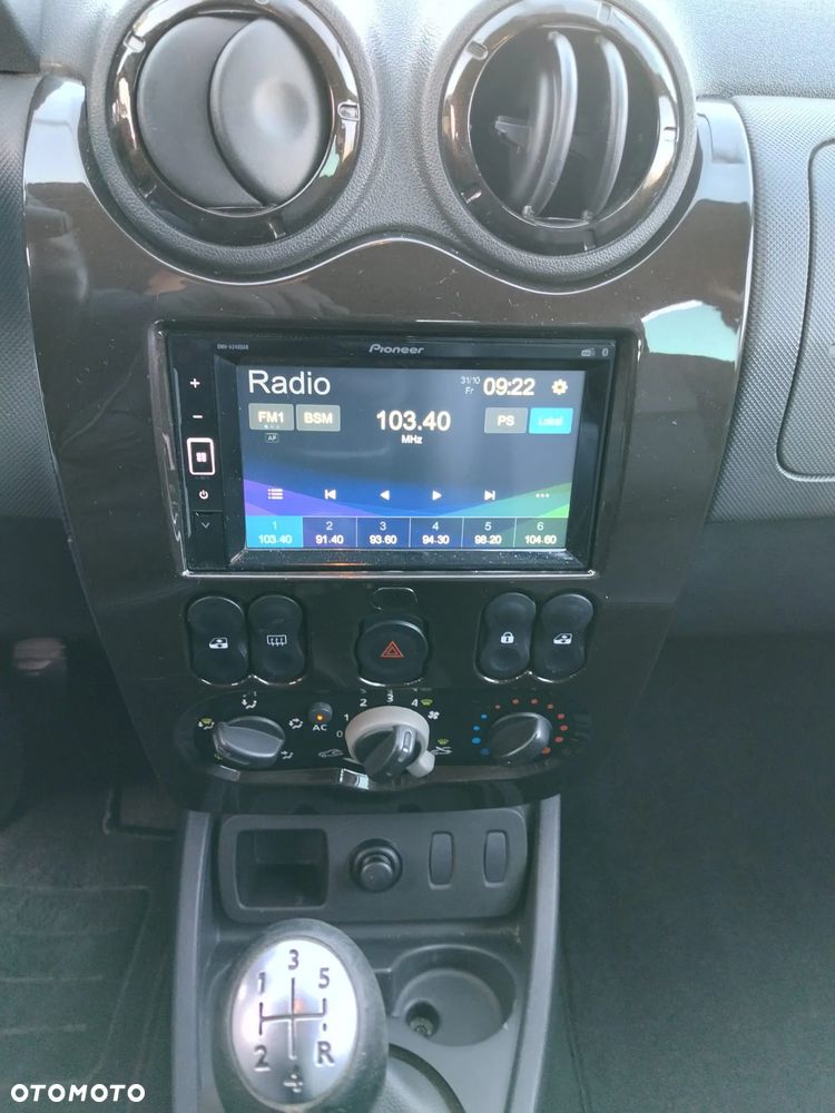 Dacia Duster 1.6 - 10