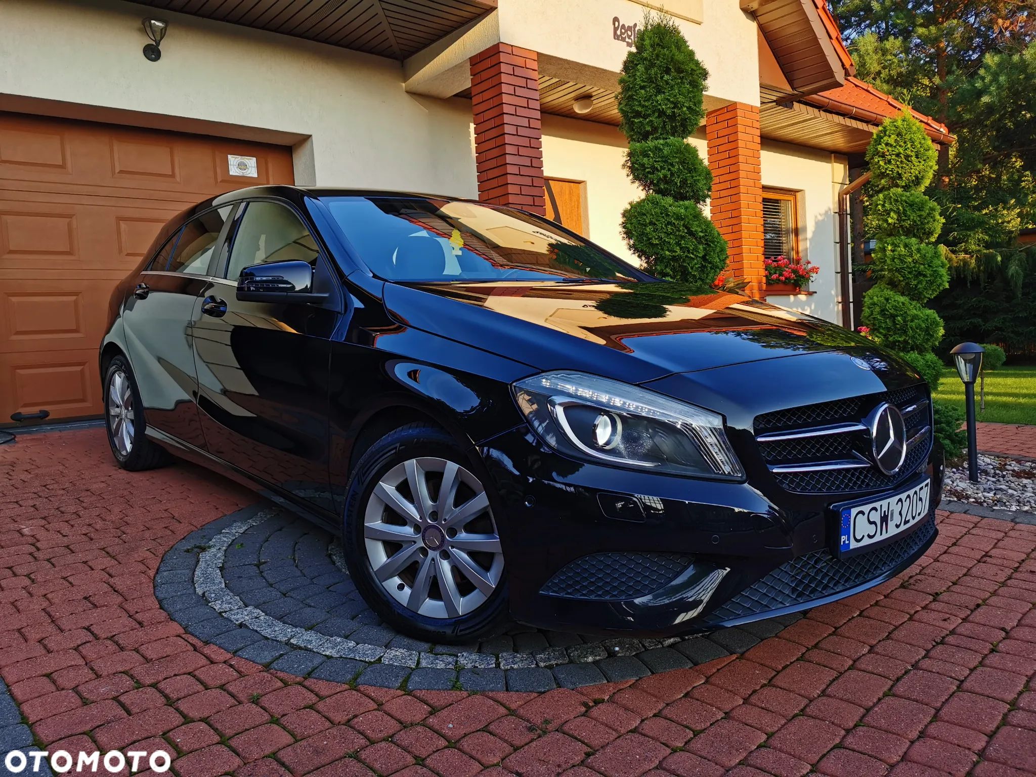 Mercedes-Benz Klasa A 180 Activity Edition - 1