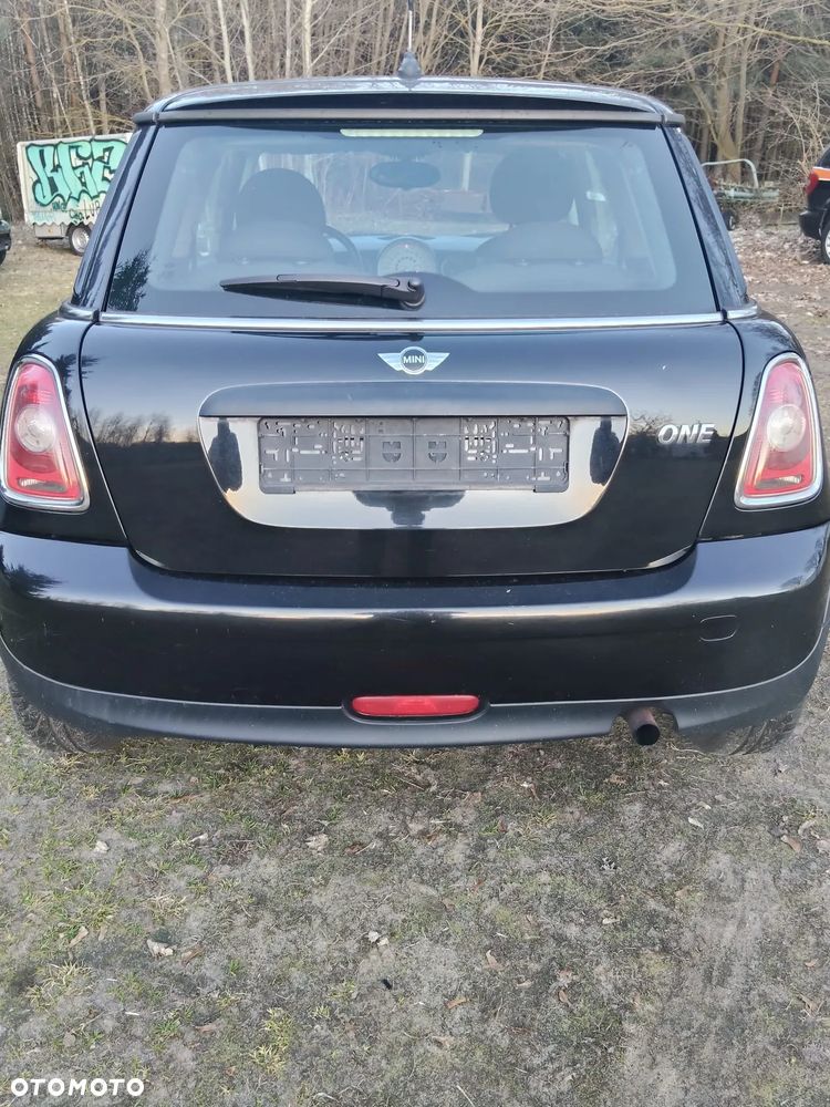 MINI Cooper Standard - 3