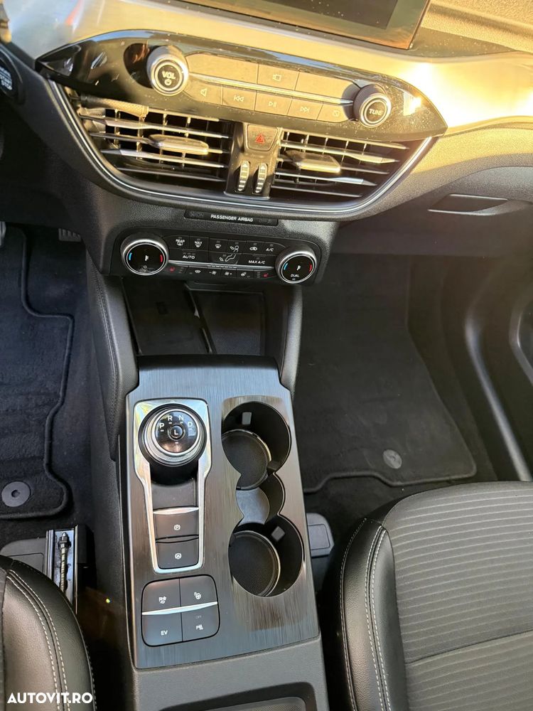 Ford Kuga 2.5 Duratec PHEV Titanium X - 23
