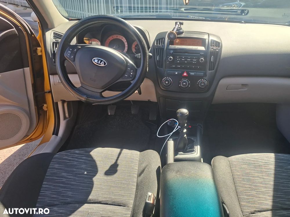 Kia Ceed 1.6 DSL Best - 6