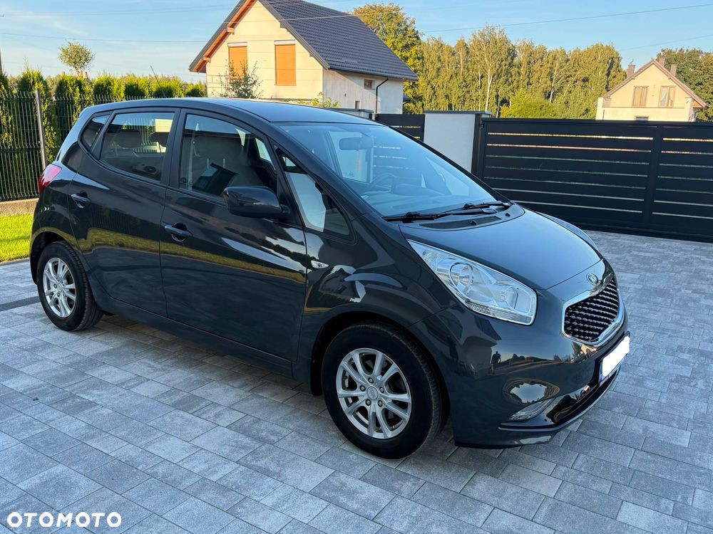 Kia Venga - 3