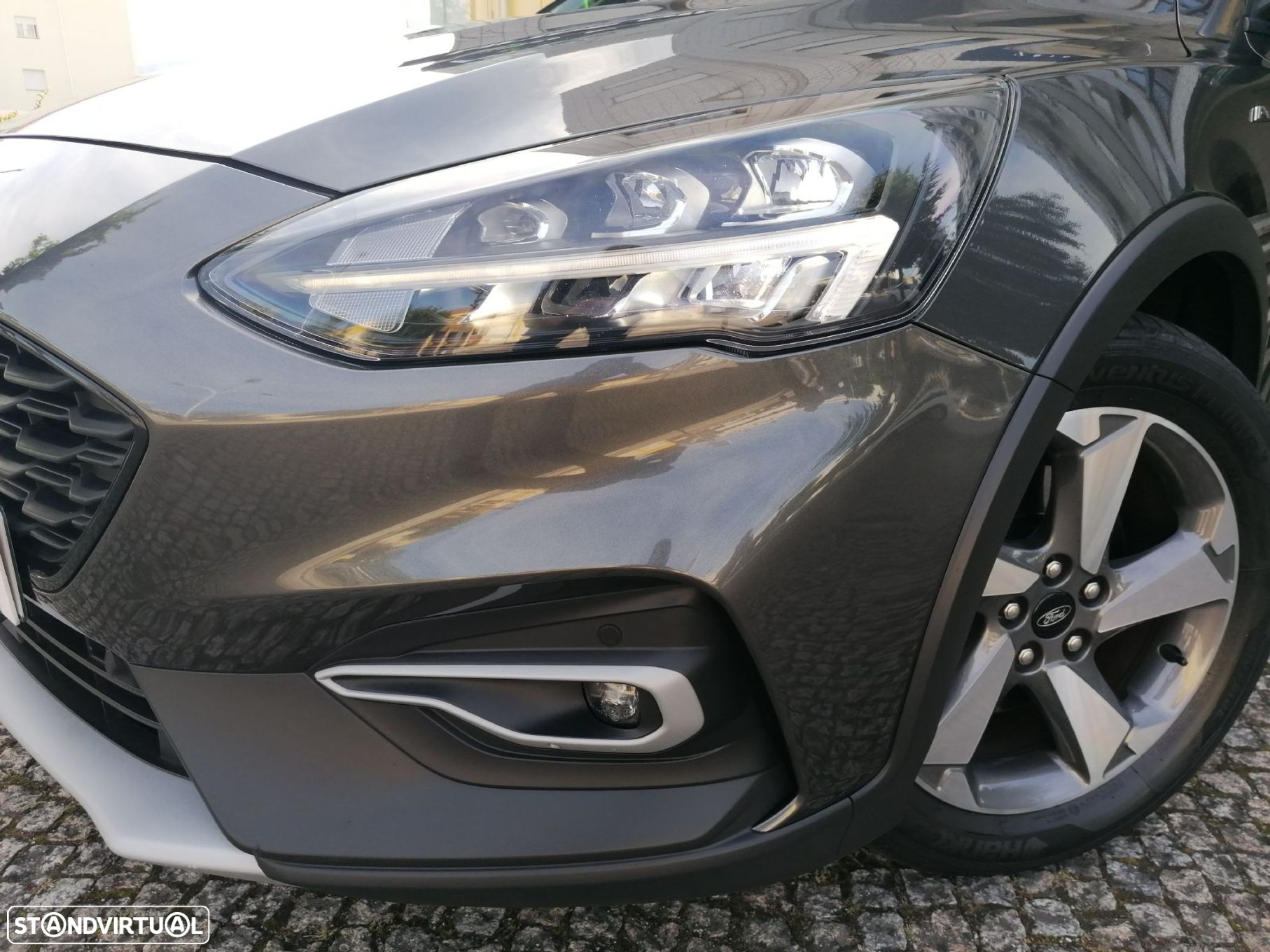 Ford Focus 1.0 EcoBoost Active X - 30