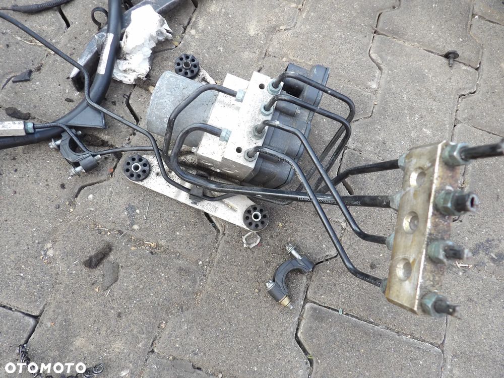 BMW - F10 - POMPA HAMULCOWA ABS - XDRIVE - 6860164 - 1