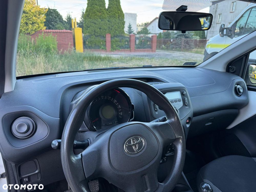 Toyota Aygo 1.0 VVT-i Sprint EU6 - 13