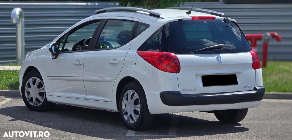 Peugeot 207 - 3