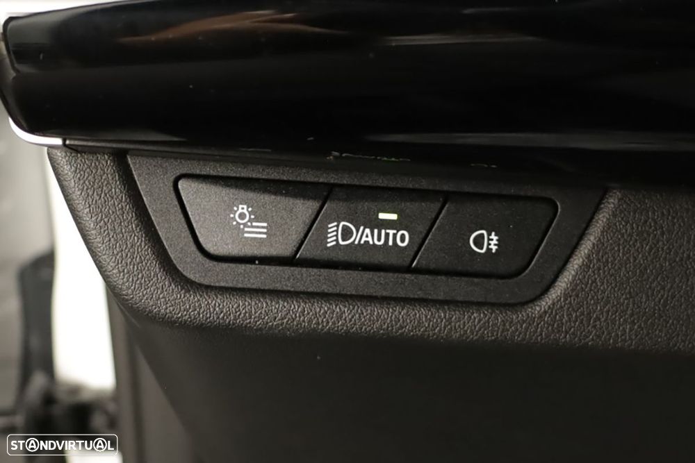 BMW X1 xDrive25e Pack Desportivo M - 20