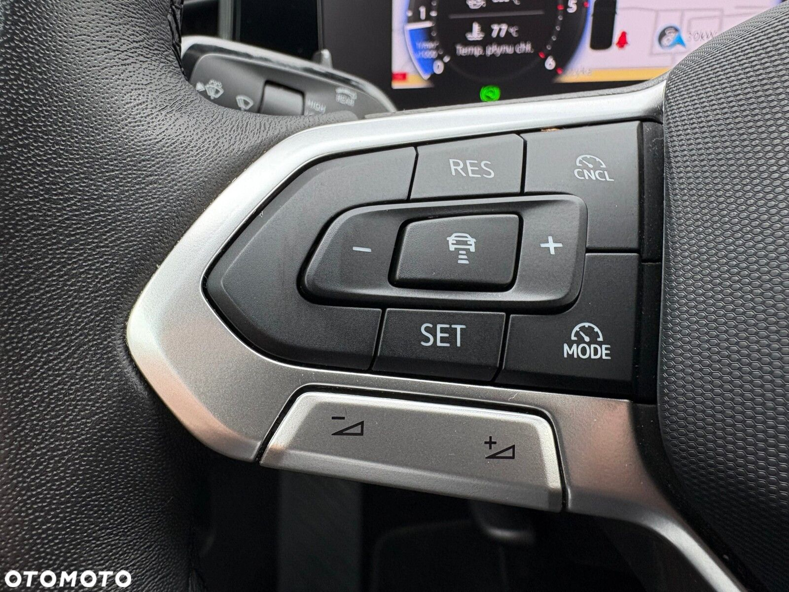 Volkswagen Passat - 28