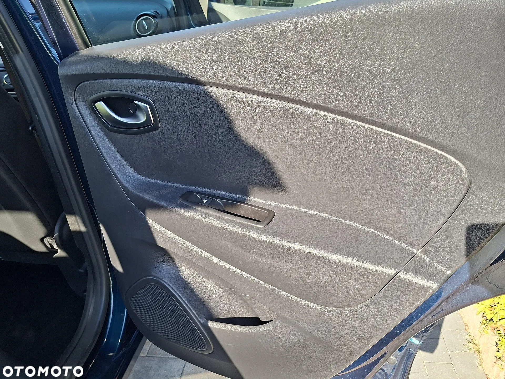 Renault Captur - 22