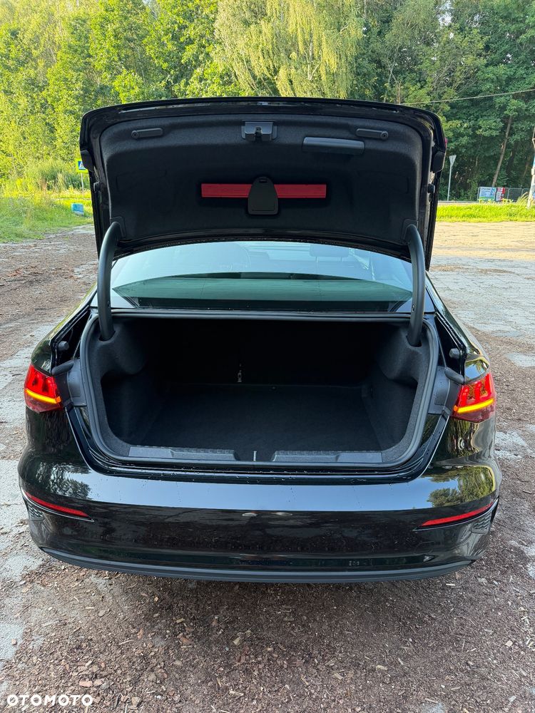Audi A3 Limousine 30 TDI S tronic - 27